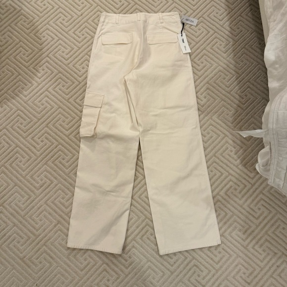 NWT Aritzia Cargo Pants White Birch - Picture 9 of 11